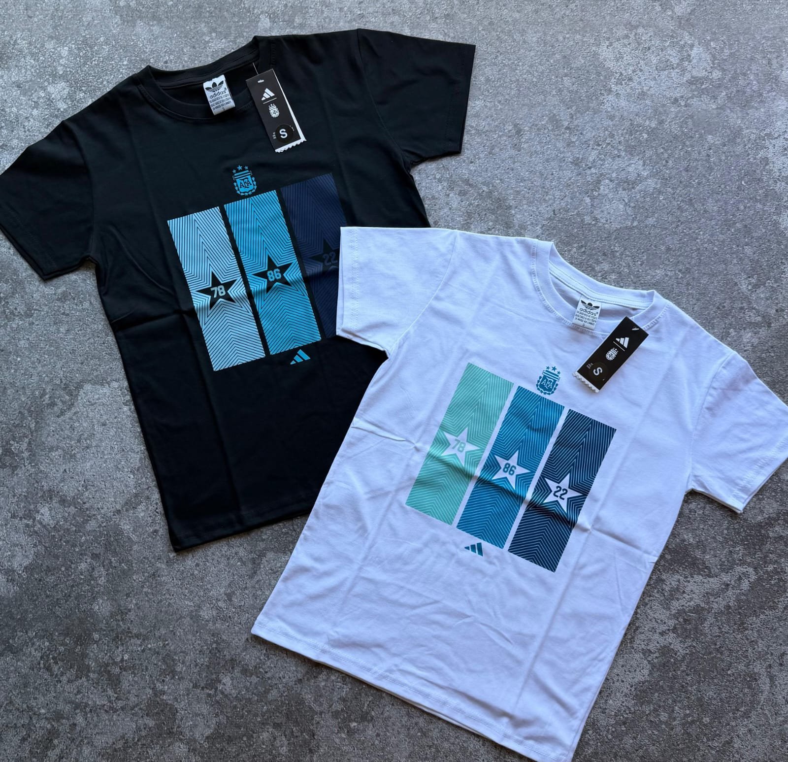 REMERAS  ARGENTINA (blanco - TALLE XL)